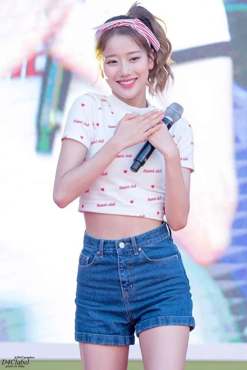 Lee Na Eun - lee-na-eun-hot-35.webp